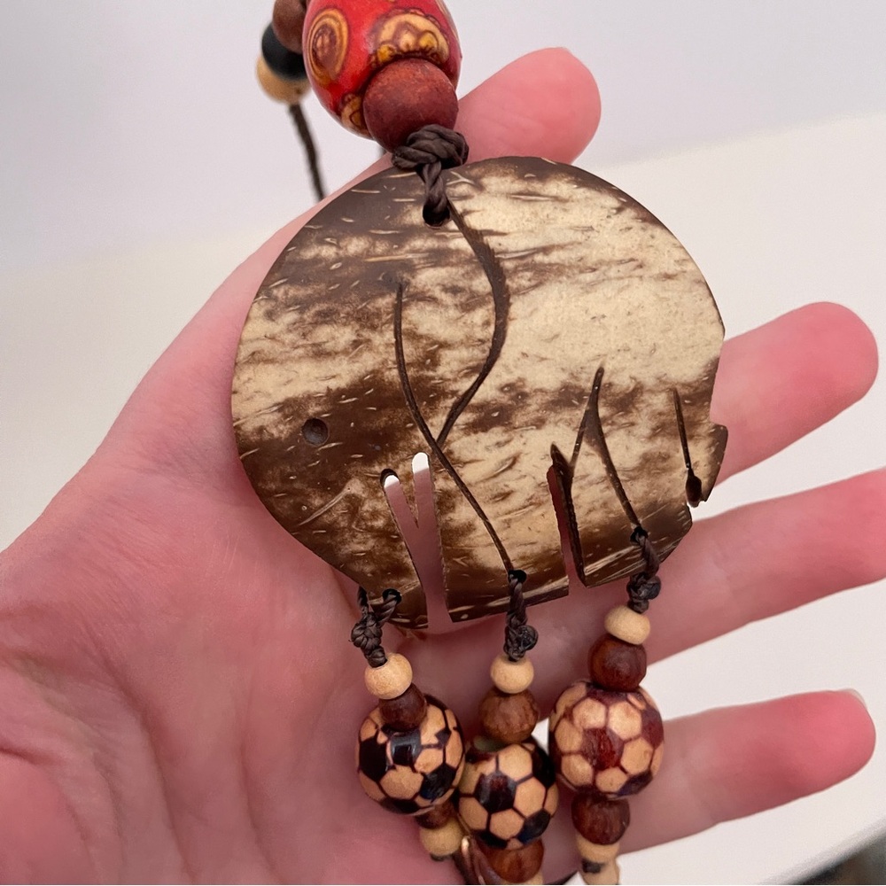 Vintage WOOD African Elephant Summer Boho Festival Maximalist Oversized Necklace - Picture 3 of 10